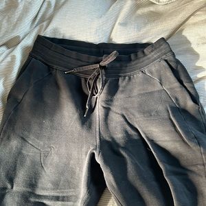 Black lululemon scuba sweats